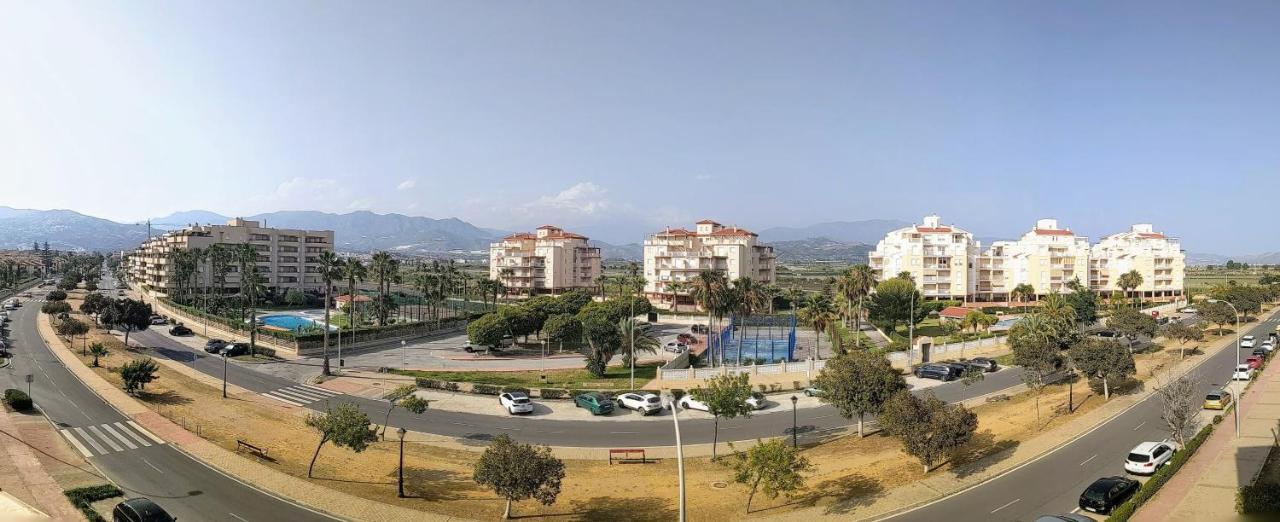 Salobrena - Primera Linea De Playa Junto Al Paseo Maritimo Exterior photo